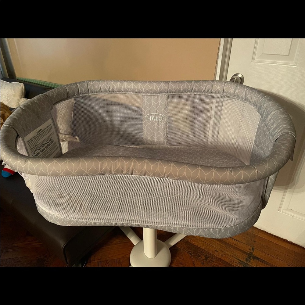 Halo 360 Bassinet